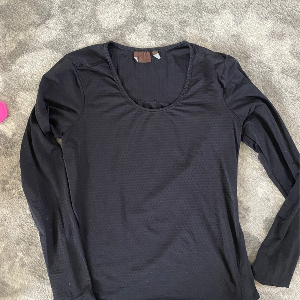 Athleta Long Sleeve, light, workout shirt